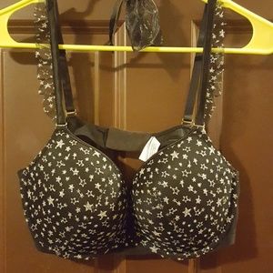 NWOT Push Up VS Bra